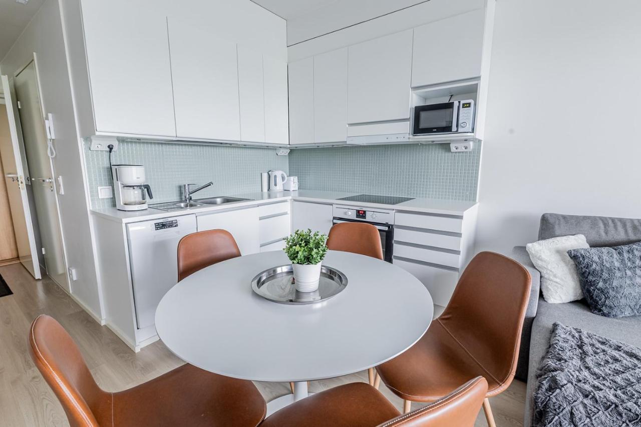 Sleepwell Apartments Niittykumpu 12 - Metro, 15 Min From Helsinki City Esbo Exteriör bild