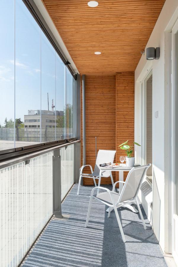 Sleepwell Apartments Niittykumpu 12 - Metro, 15 Min From Helsinki City Esbo Exteriör bild
